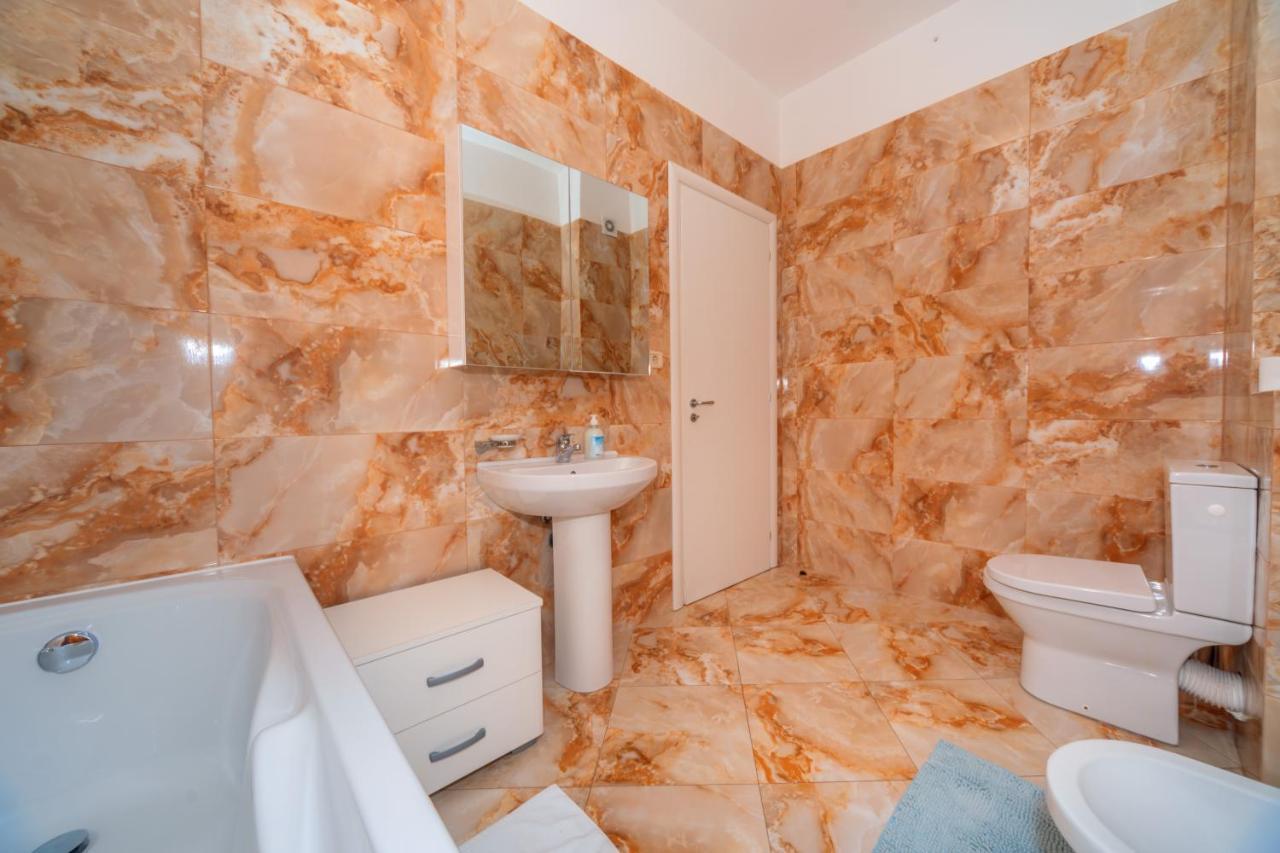 Apartman Alex Lux Sea View Aparmtent 2 *